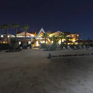 Residencial Cabo Palace Guest house